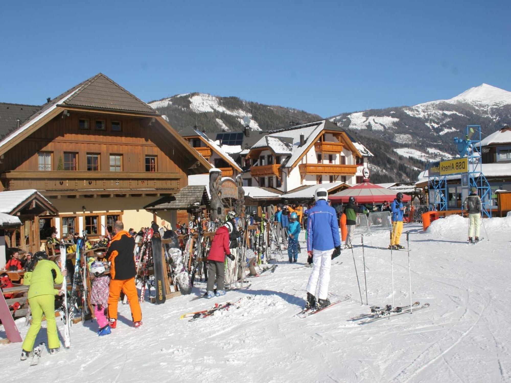 Apartment In Sankt Margarethen Near Ski Area Санкт-Маргаретен-им-Лунгау Экстерьер фото